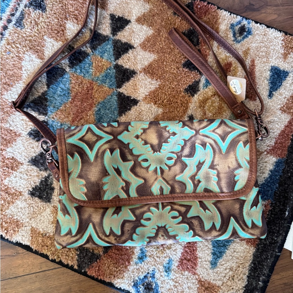 Double J saddlery crossbody